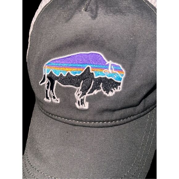 VERY NICE UNISEX PREOWNED PATAGONIA GREY BUFFALO TRUCKER HAT ADJUSTABLE Mountain - Picture 8 of 8